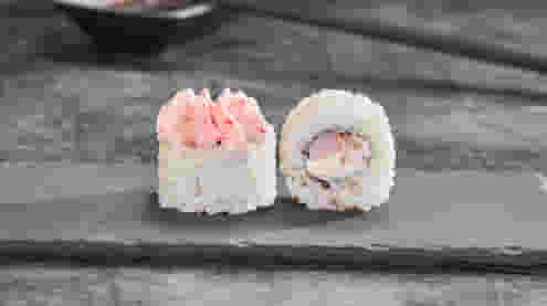 Блюдо Ролл Лава с креветкой меню Суши Мастер Ролл Лава с креветкой меню Суши Мастер