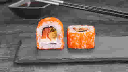 Блюдо Ролл Огненная жемчужина меню Суши Мастер Ролл Огненная жемчужина меню Суши Мастер