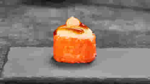 Блюдо Ролл Чикен спайси запеченный меню Суши Мастер Ролл Чикен спайси запеченный меню Суши Мастер