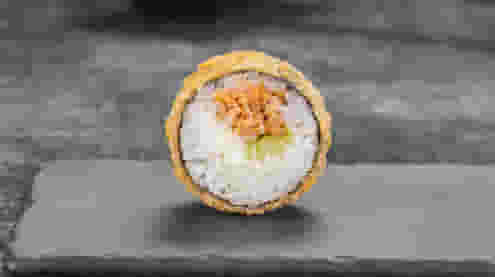 Блюдо Ролл Филадельфия темпура меню Суши Мастер Ролл Филадельфия темпура меню Суши Мастер