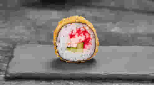 Блюдо Ролл Калифорния темпура меню Суши Мастер Ролл Калифорния темпура меню Суши Мастер