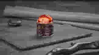 Блюдо Гункан Тунец ХОТ запеченный меню Суши Мастер Гункан Тунец ХОТ запеченный меню Суши Мастер