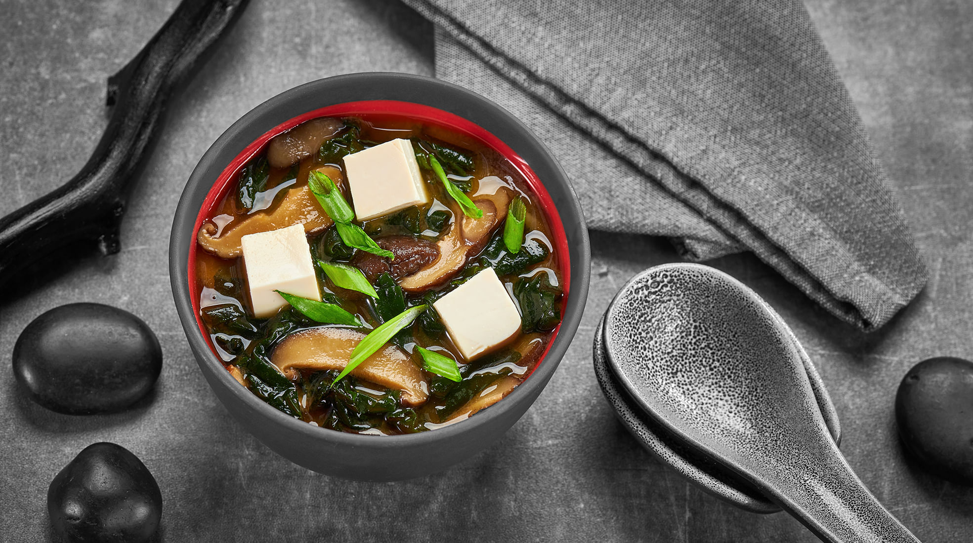 Мисо фото. Унивапо мисо про. Суп лакса якитория. Суп мисо. Мисо меню.