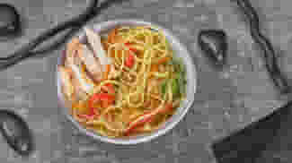 Блюдо Суп Куриный с овощами меню Суши Мастер Суп Куриный с овощами меню Суши Мастер